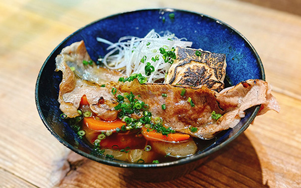 炙りにいがた和牛の旨雑煮