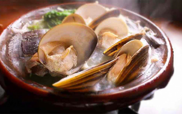 白はまぐり鍋雑煮